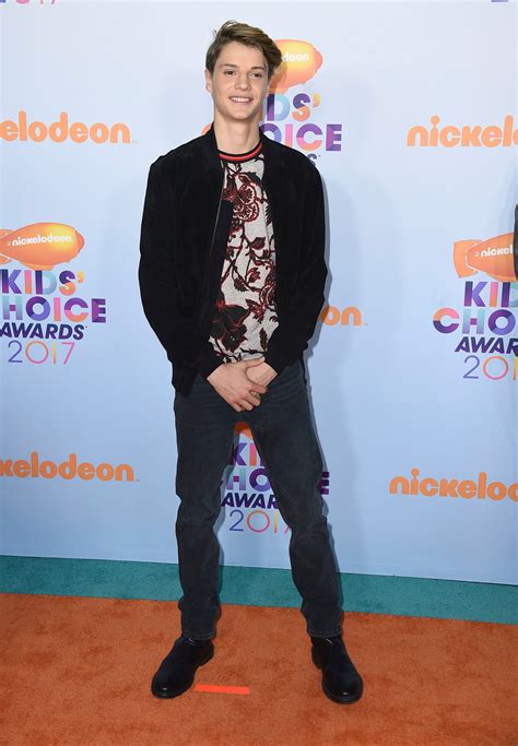 Jace Norman Transformation: Nickelodeon’s Henry。